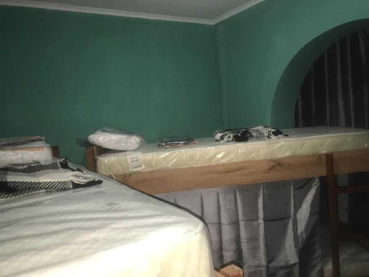 Ararat-Borschagovskaya Hostel Kyjev Exteriér fotografie